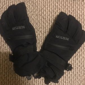 Burton gloves